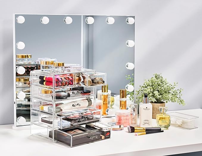 lareg-makeup-storage